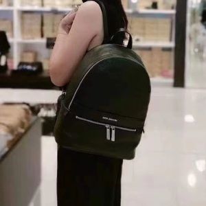 NWT Michael Kors Kenly Large Backpack